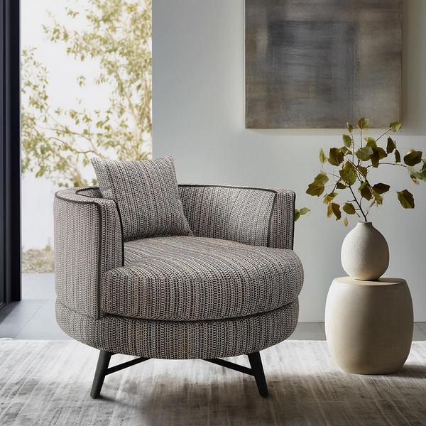 Chapel Hill Harper Swivel Chair - Modern Comfort & 360-Degree Rotation